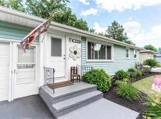 266 Woodside Pl, Rochester, NY 14609