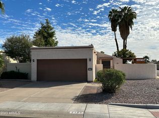 2105 N Villas Ln, Chandler, AZ 85224