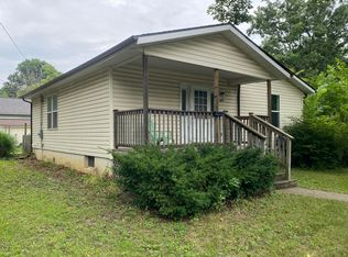 615 N Park Ave, Jackson, MI 49201