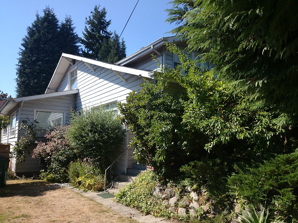2nd image of 6559 17th Ave NE