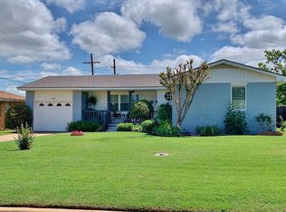 44 SW 45th St, Lawton, OK 73505