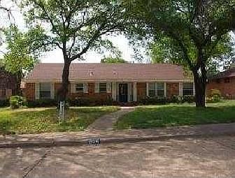 1st image of 904 Misty Glen Ln