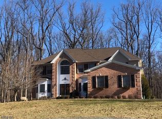 325 Long Hill Rd, Hillsborough, NJ 08844