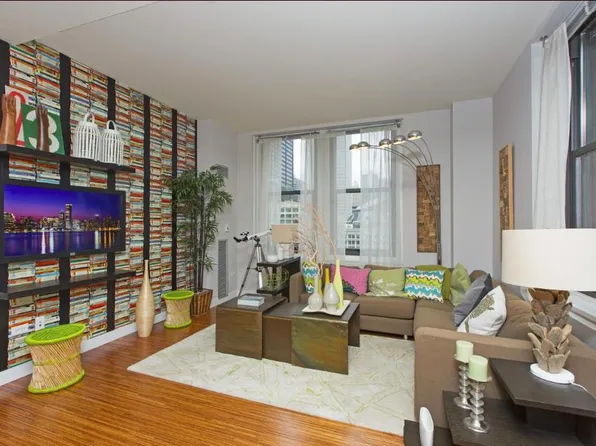 180 N La Salle St, Chicago, IL 60601