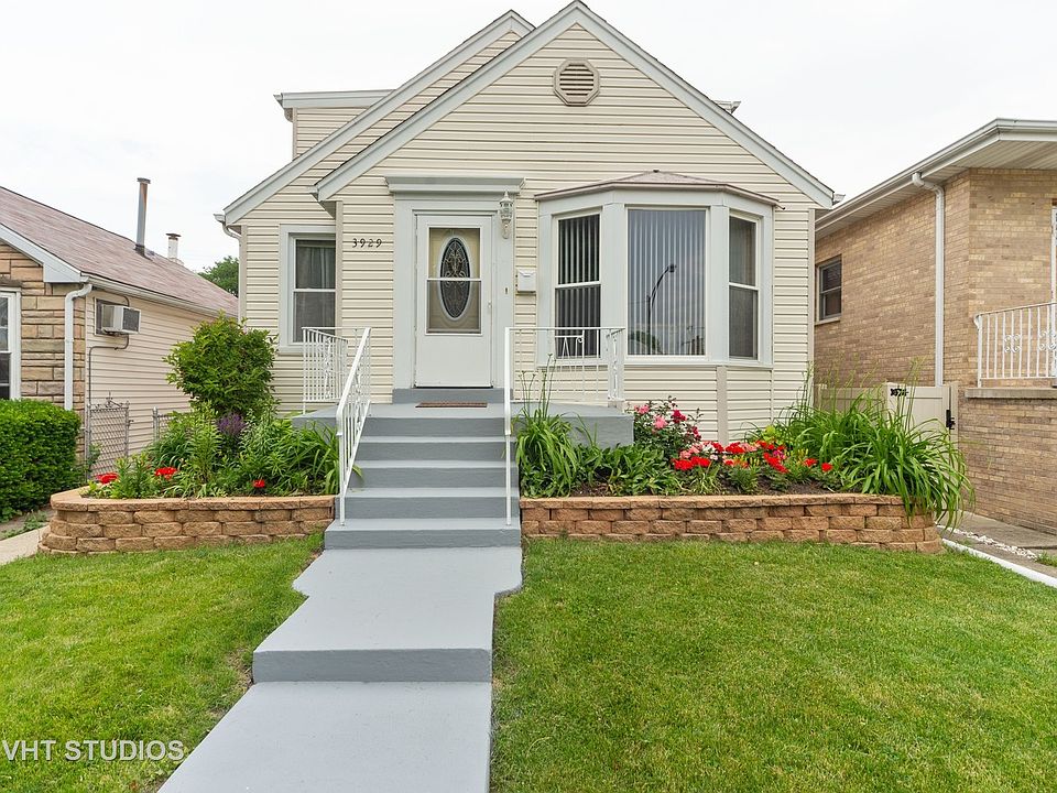 1st image of 3929 N Plainfield Ave