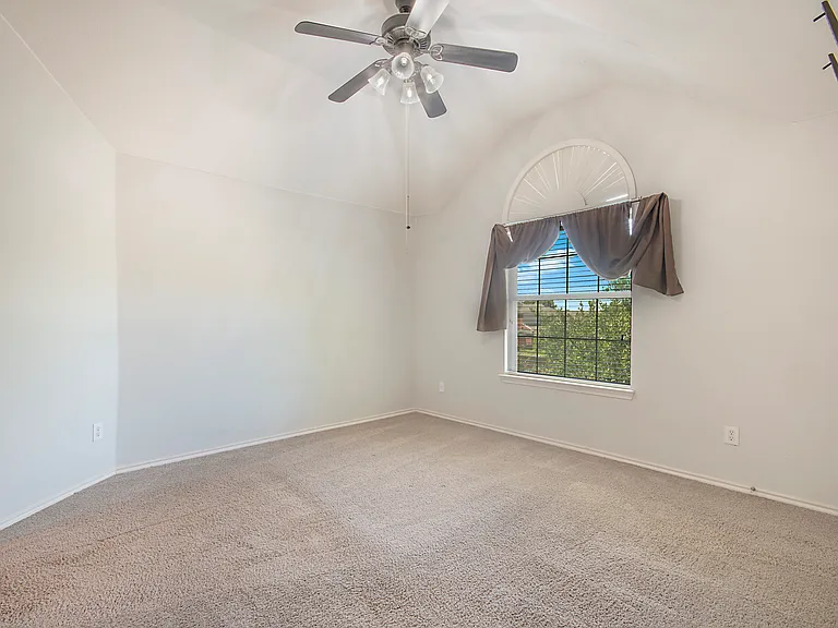 8172 Peacock Ln — Photo 26