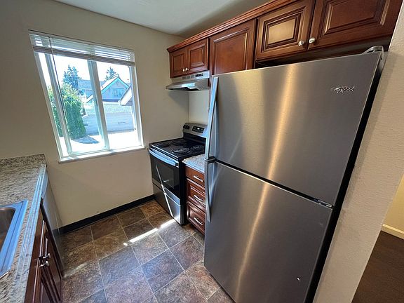 3rd image of 7709-7739 SE Harold St #7715