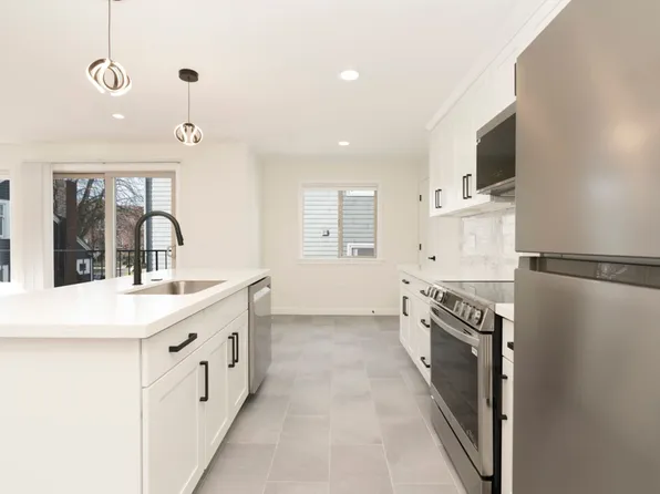 4501 Fremont Ave N, Seattle, WA 98103