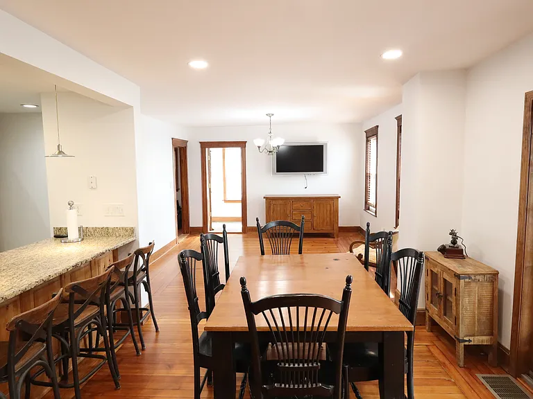 34R Rush St — Photo 6