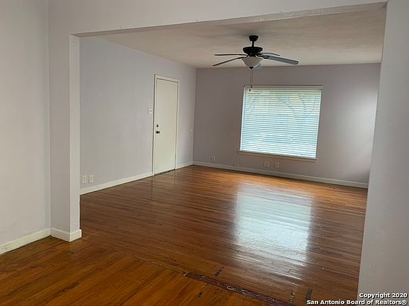 4th image of 240 Natalen Ave