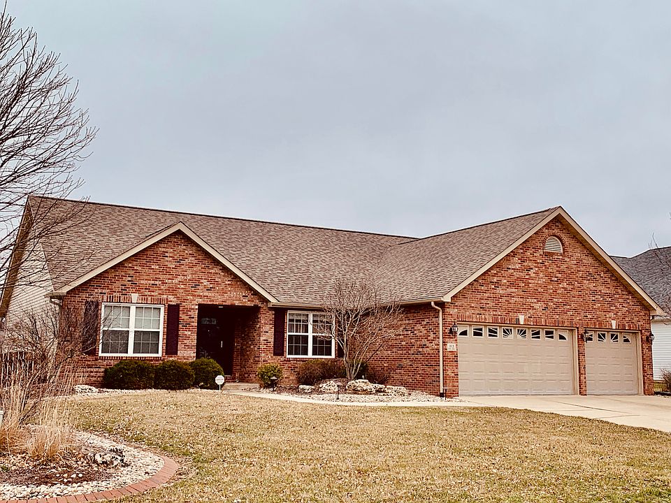 1st image of 113 Oak Hill Dr