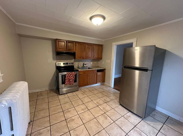 44 N 13th St FLOOR 3