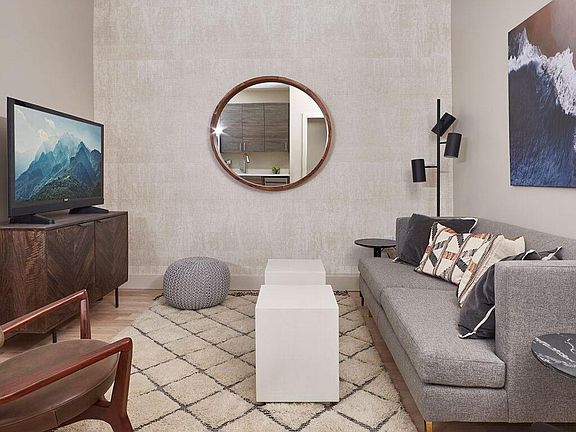 3rd image of 391 Claremont Ave #2033