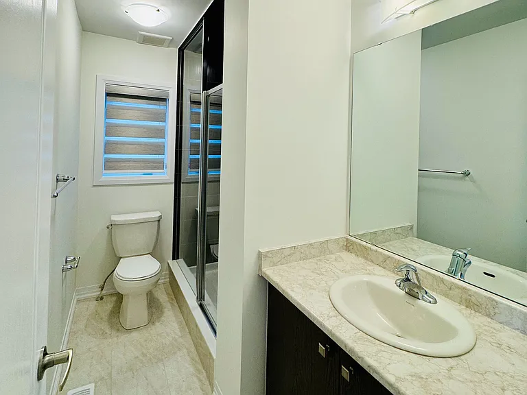 52 Cresthaven Hts — Photo 20