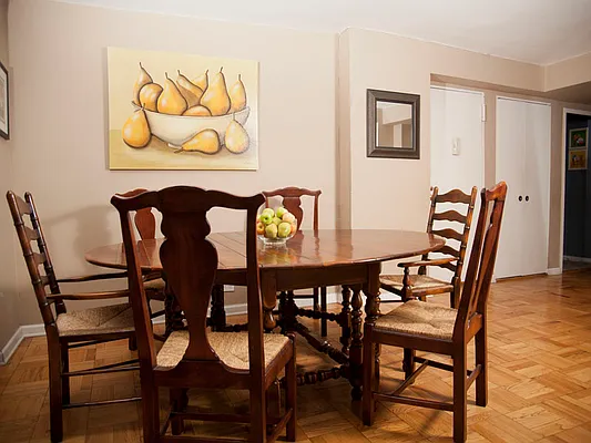 Sold by Sotheby's International Realty | media 16