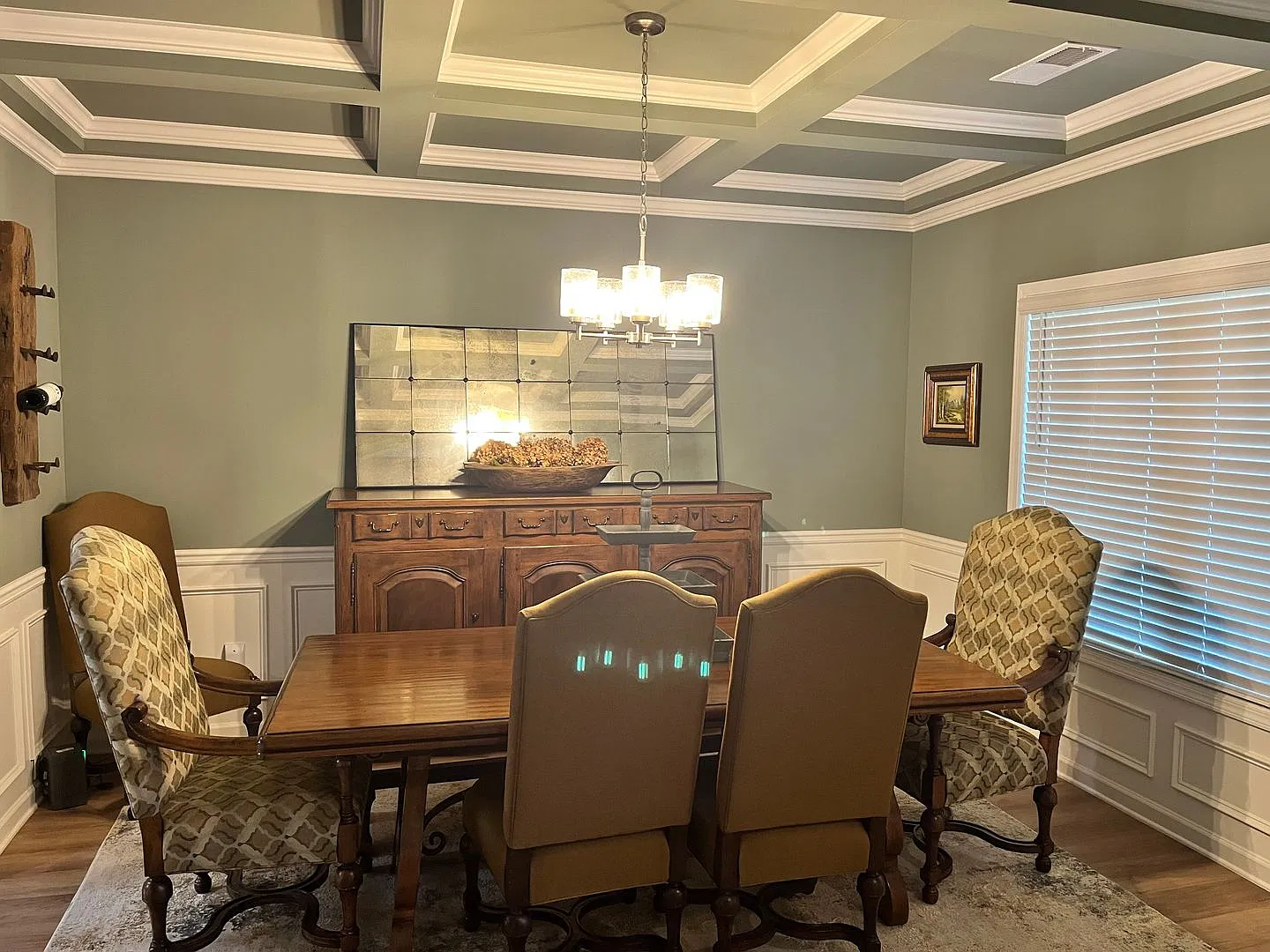 Wow! Stunning 5 bedroom 3 bedroom home in Forsyth! Must See! — Photo 3