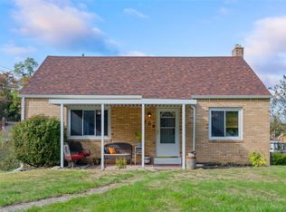 208 Andrew Dr, Glenshaw, PA
