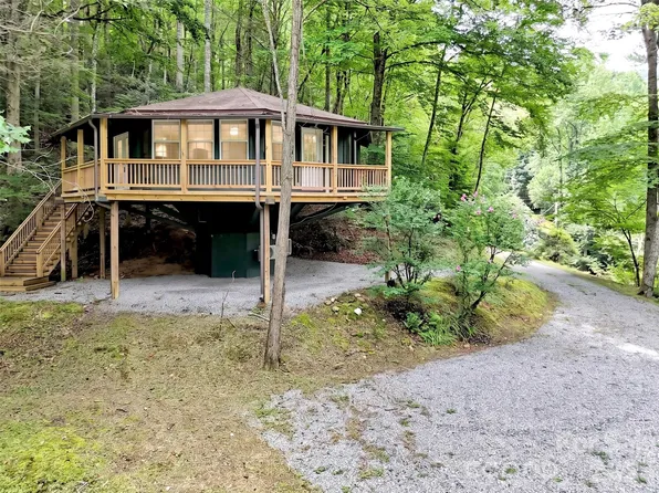 475 Mountain Forest Est, Sylva, NC 28779