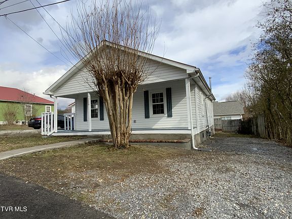 4th image of 208 S Hawkins St