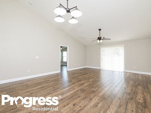 5th image of 2513 Bobby Lee Ln