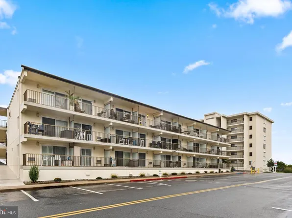 2 137th St Unit 305, Ocean City, MD 21842