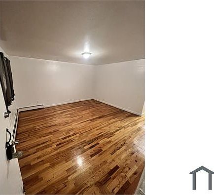 4th image of 2073 Vyse Ave Floor 1