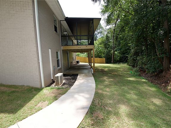 5th image of 317 Pendleton Rd