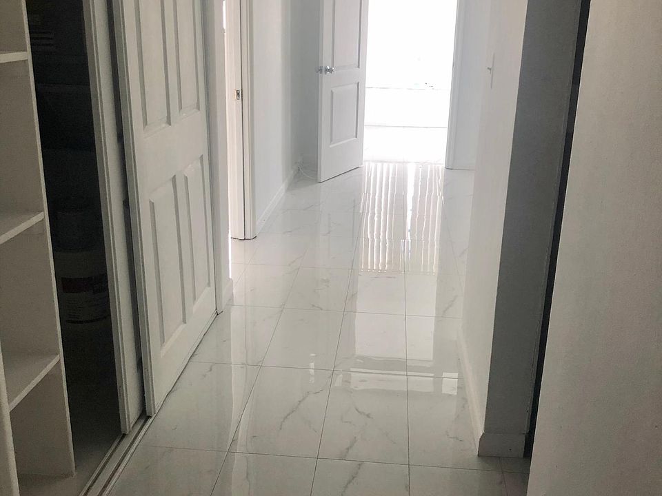 1st image of 1460 NE 169th St APT 309