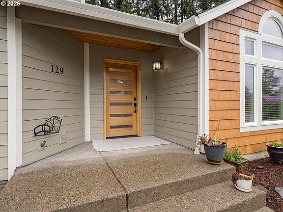 2nd image of 129 Nicholas Way