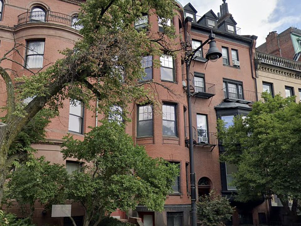 464 Beacon Boston - Back Bay Building Photo 1 (2)