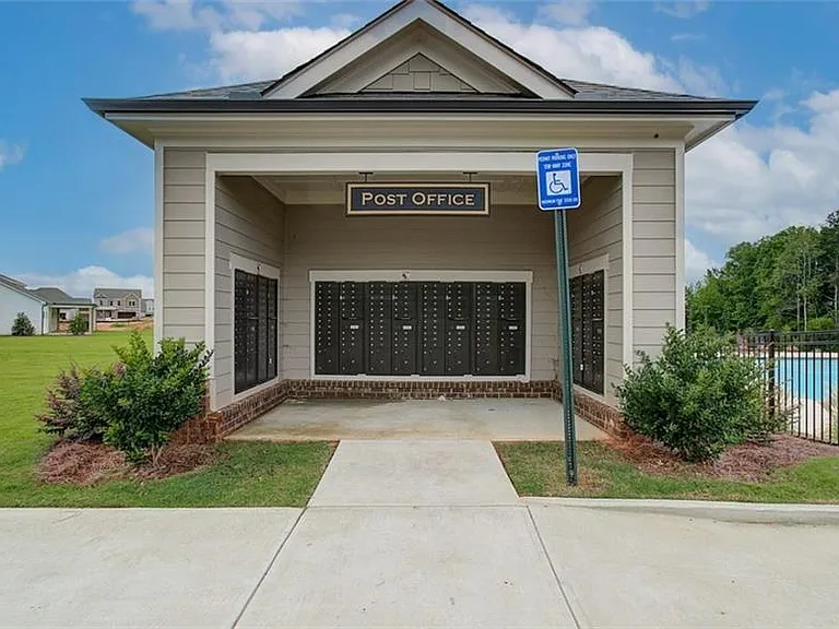 4591 Silver Oak Dr SW — Photo 47