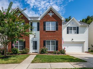 12832 Coral Sunrise Dr, Huntersville, NC 28078