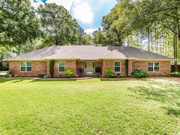 83 Hummingbird Holw, Lonoke, AR 72086