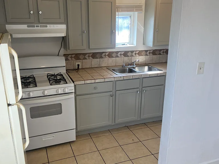 Updated 2 bed / 1 bath in the Near North Valley — Photo 25