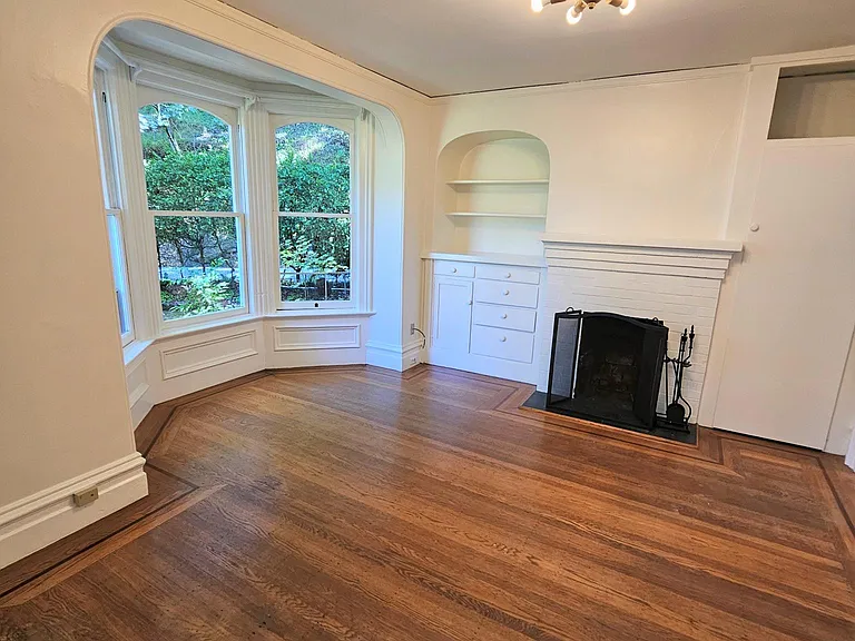 14 Sentinel Ct #2 — Photo 4