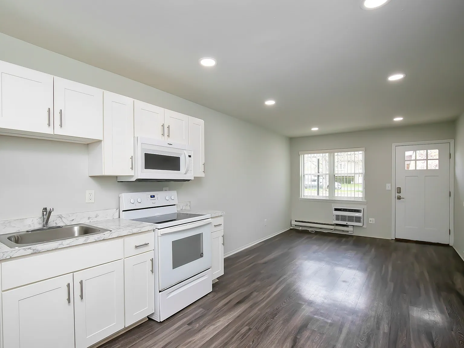 Zen Long Island at Amityville 55+ Community — Photo 2