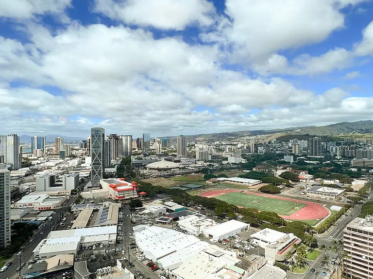 1189 Waimanu St #3506 — Photo 10