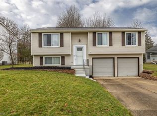 1085 Oakbrooke Dr, Medina, OH