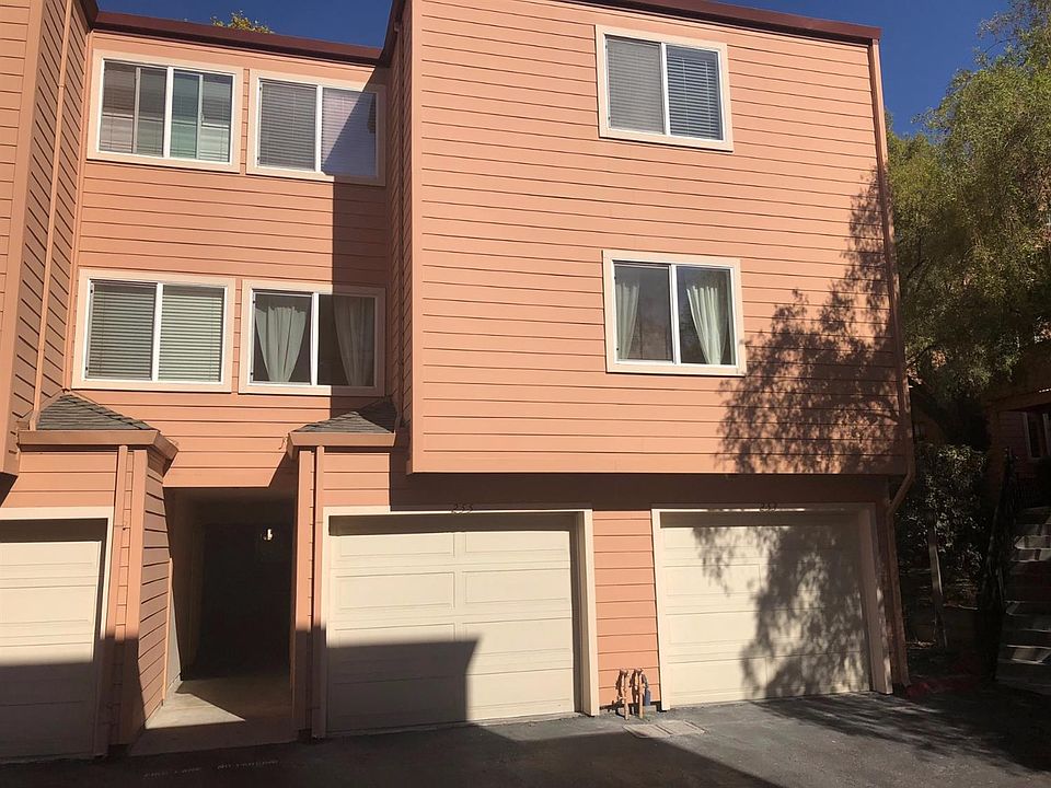 1st image of 253 Sumba Ct