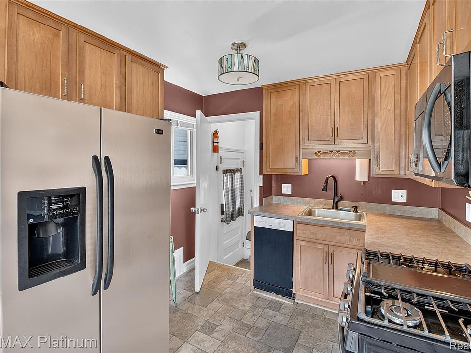 15148 Garden St, photo 10