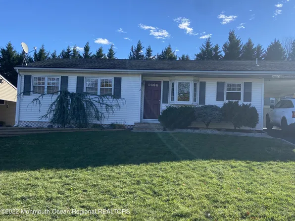 12 Rutgers Rd, Parlin, NJ 08859