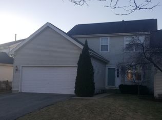 28905 Sawmill Ln, Lakemoor, IL 60051