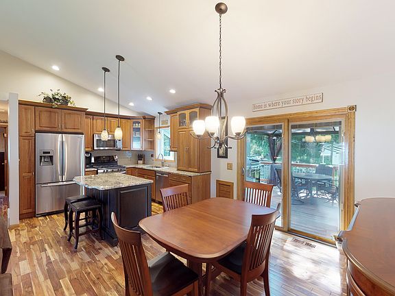 5th image of 13632 Bryant Pl