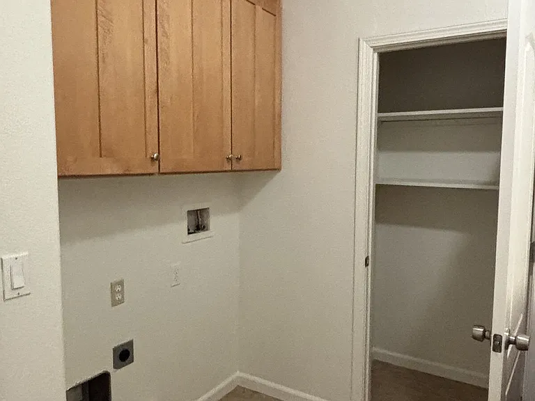 2405 El Vaquero Dr — Photo 25