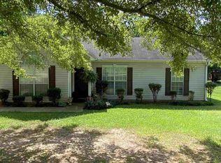 431 Hampton Green Dr, Lagrange, GA 30240