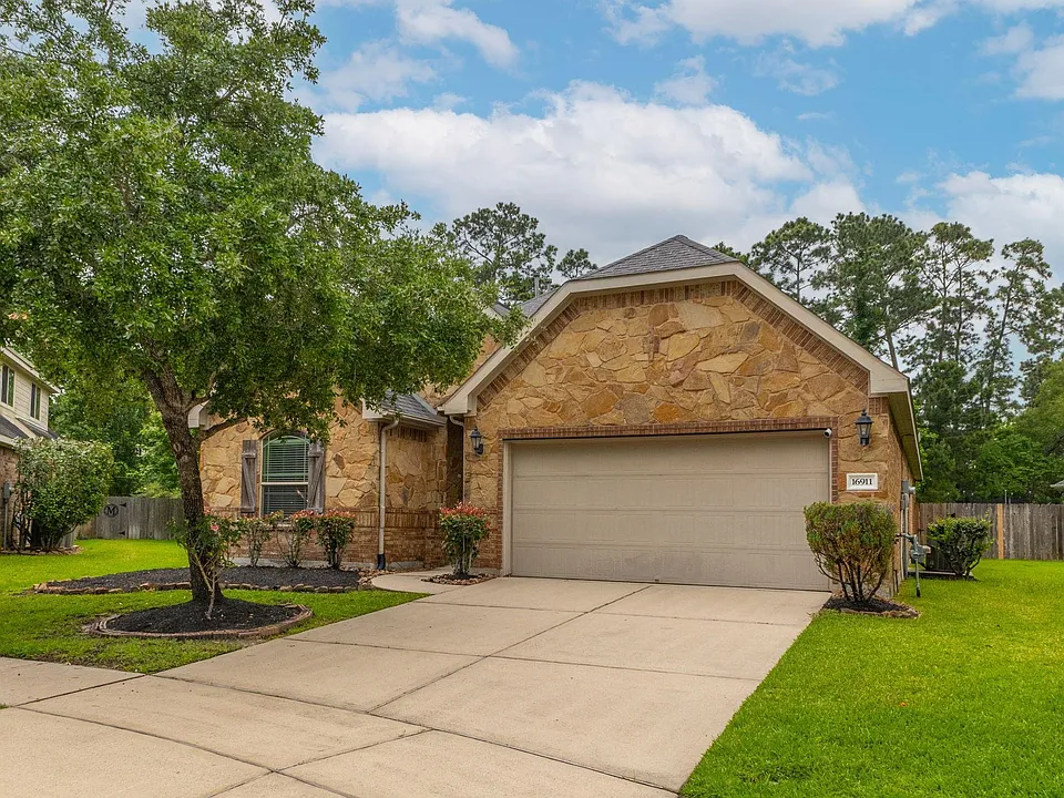 16911 Caldwell Pointe Ct