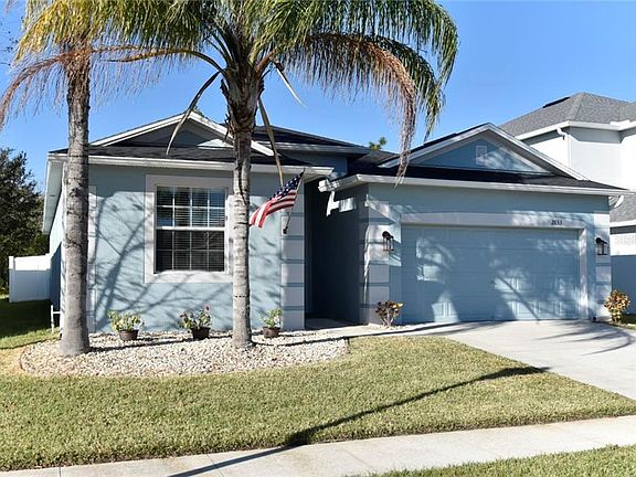3rd image of 2653 Carrickton Cir