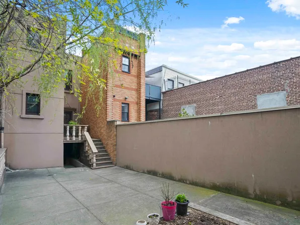 6 Lombardy Street image 44 of 48