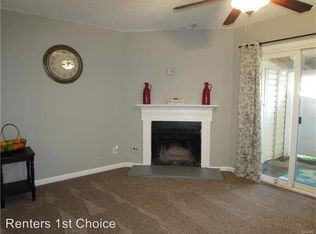 2541 Whitewater Ct, Fenton, MO 63026