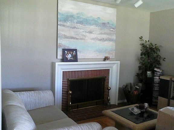 Front Living/Dinning room/Fireplace